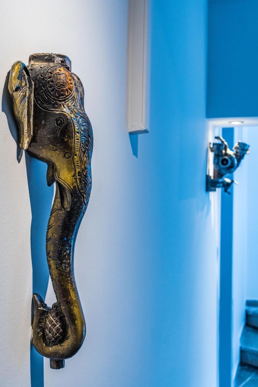 Graffitisuites#Bronze سالونيك المظهر الخارجي الصورة